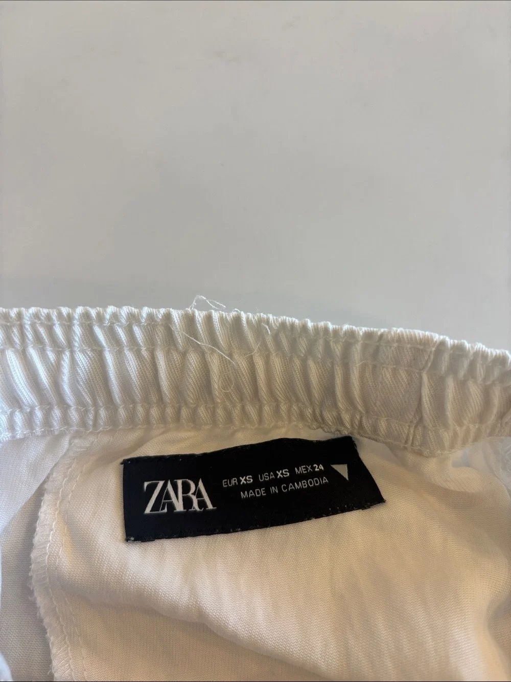 Zara Light Cream Drawstring Wide-Leg Chinos